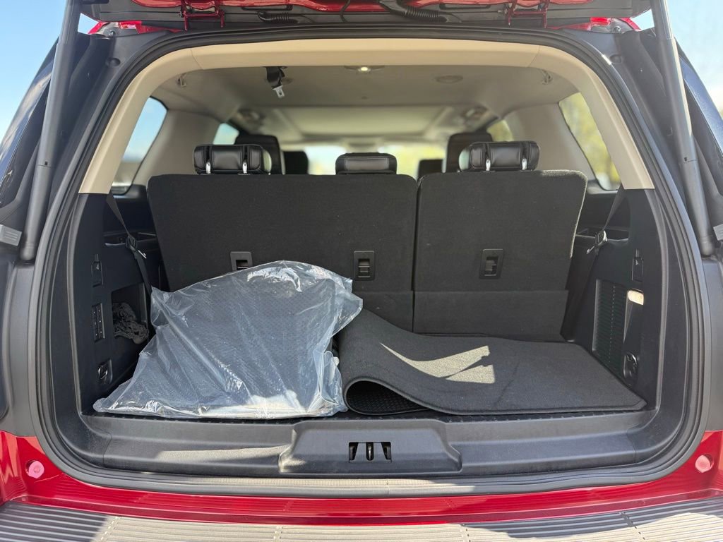 Used 2019 Ford Expedition Platinum image 11