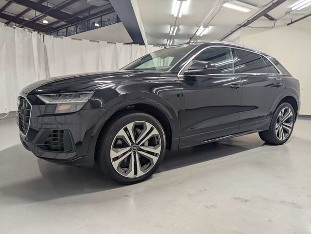 Used 2022 Audi Q8 Prestige w/ Prestige Package AWD/4WD image 5