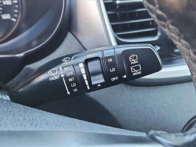 Used 2018 Kia Sorento FWD image 15