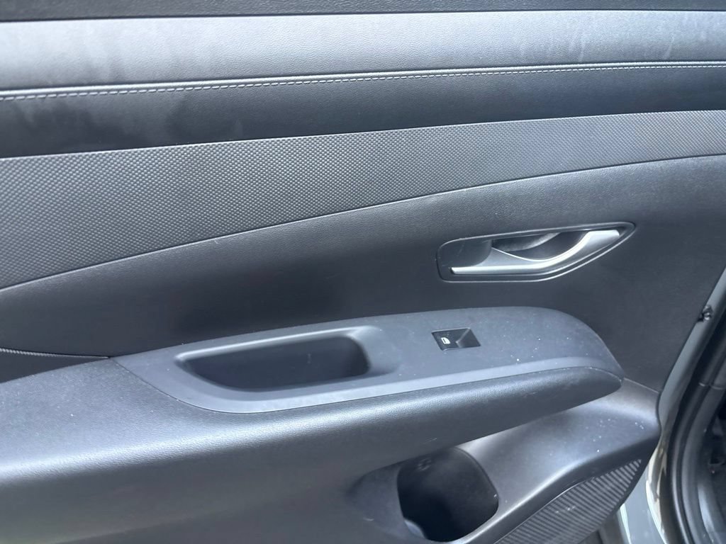 Used 2025 Hyundai Tucson SEL AWD/4WD image 15