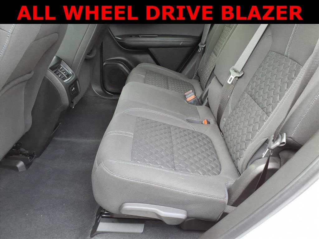Used 2022 Chevrolet Blazer LT image 12