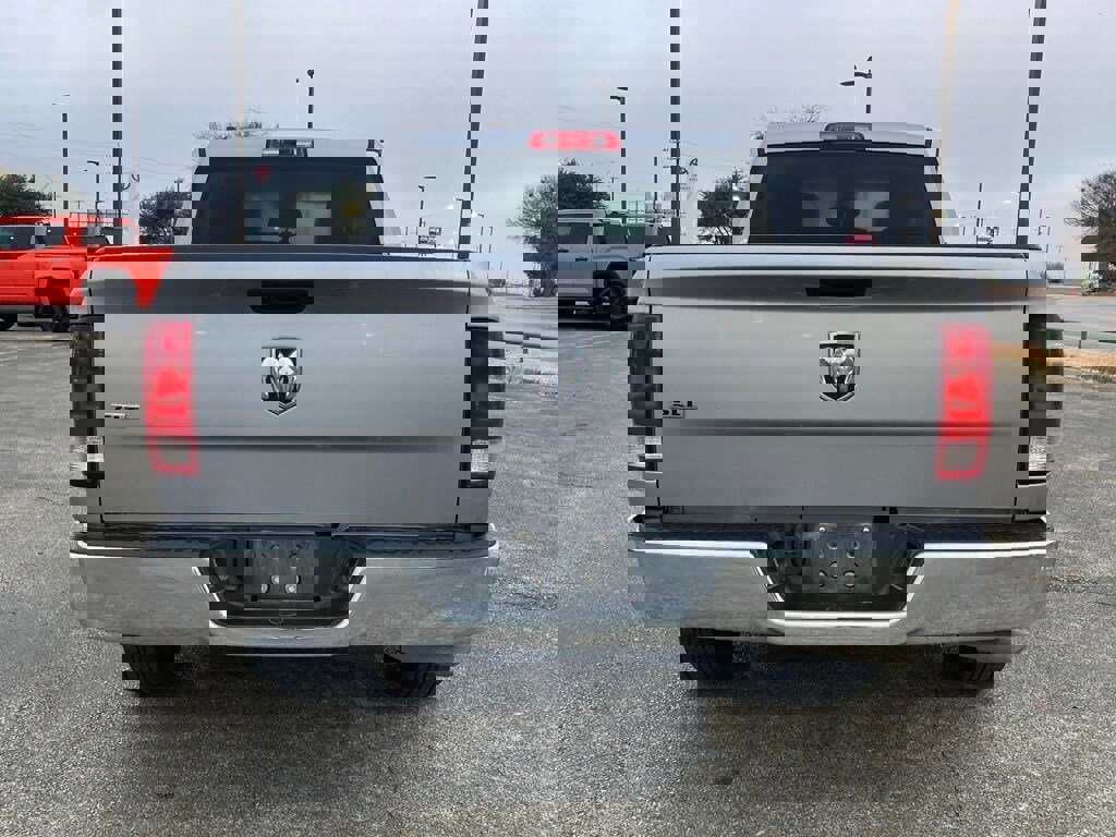 Used 2024 RAM 1500 Classic SLT image 6