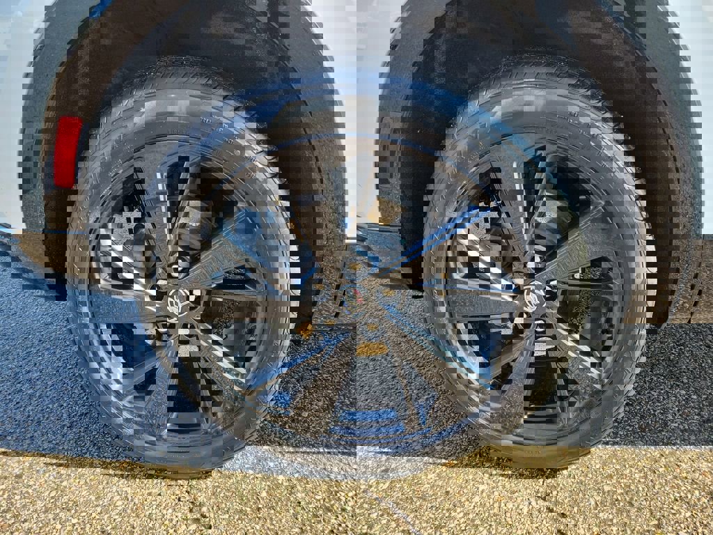 Certified 2023 Buick Envision Preferred w/ Sport Touring Package AWD/4WD image 5