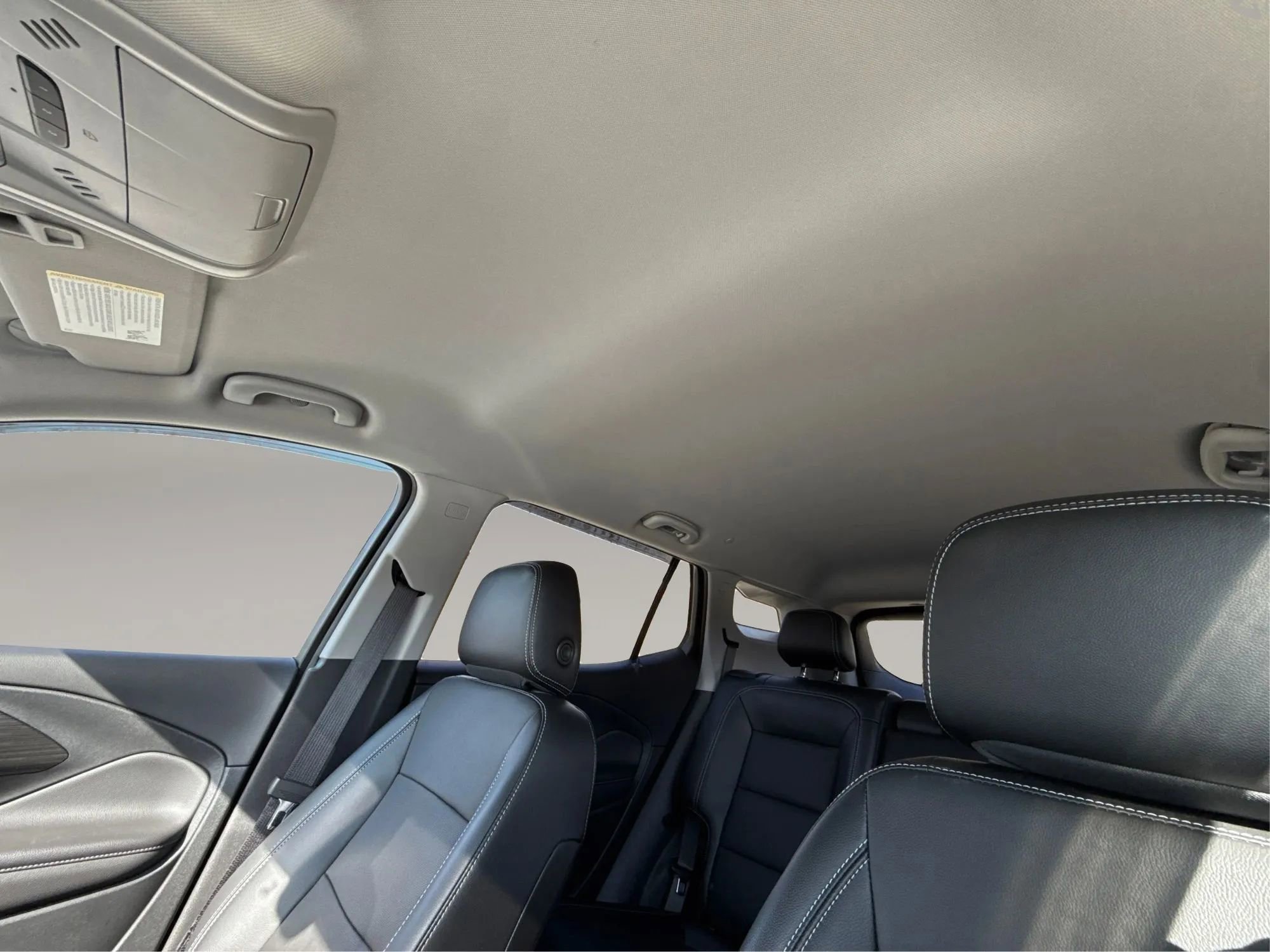 Used 2022 GMC Terrain SLT image 22