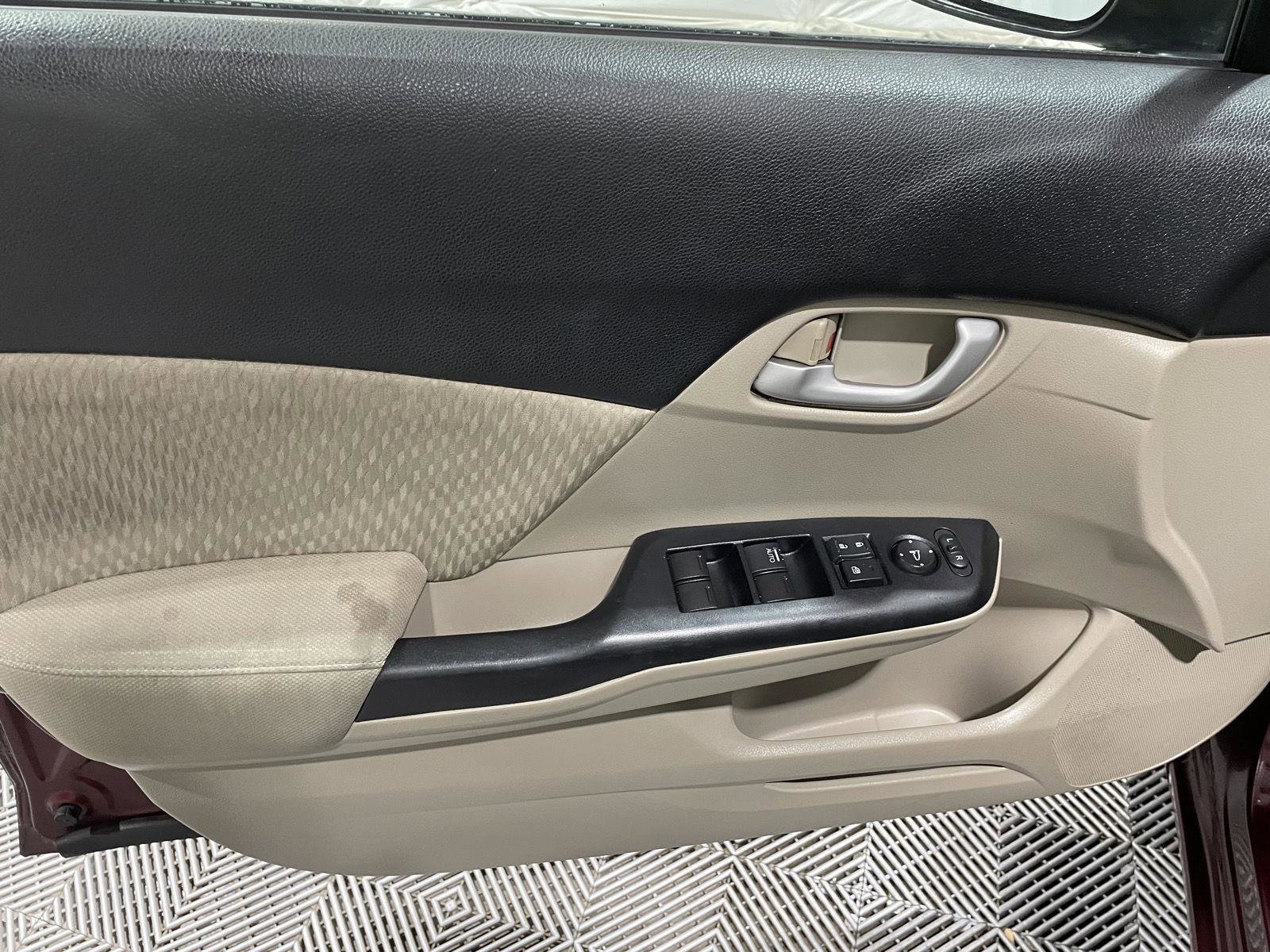 Used 2015 Honda Civic LX image 27