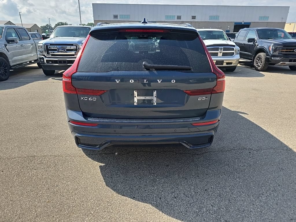Used 2026 Volvo XC60 B5 Plus w/ Protection Package Premier AWD/4WD image 5