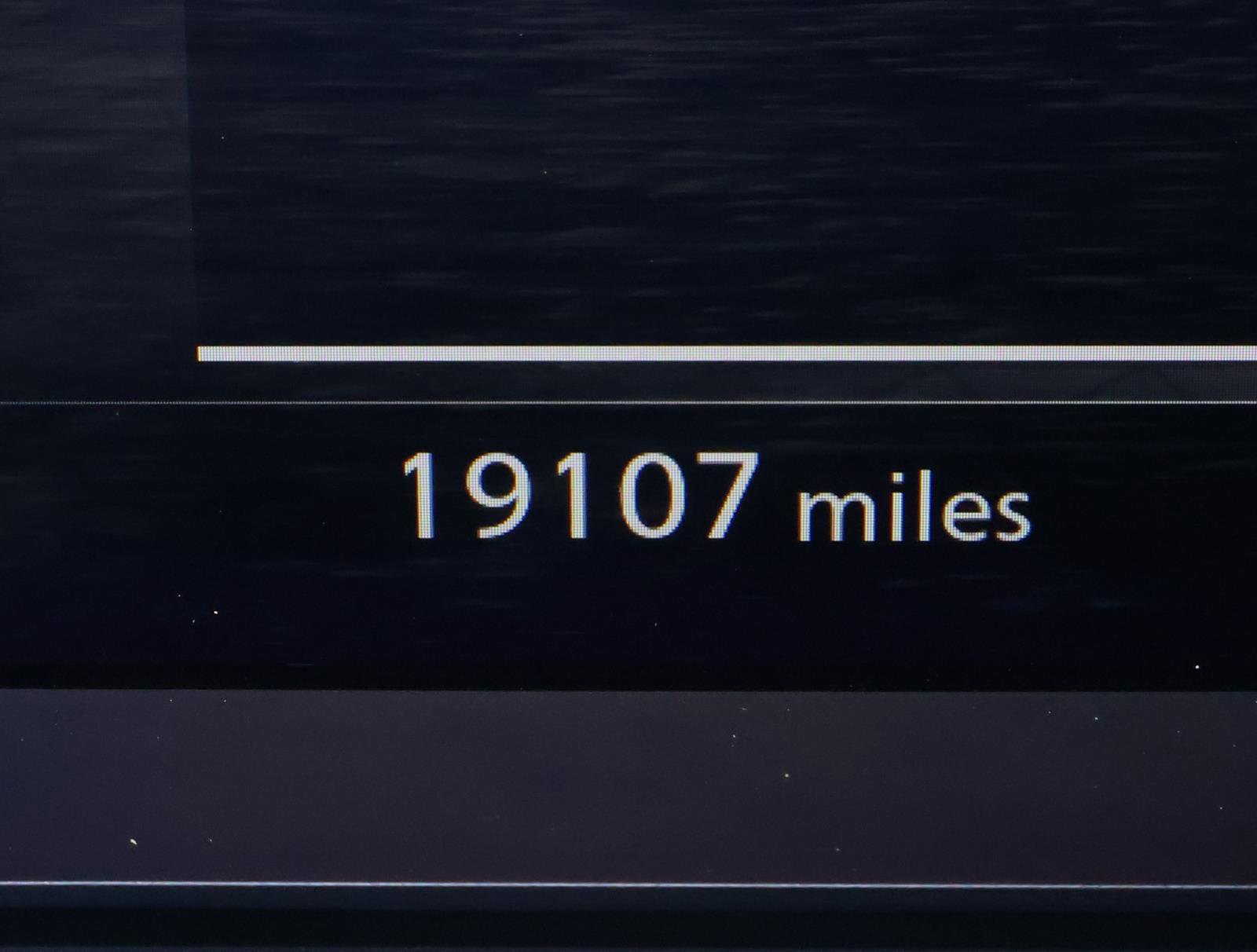 Used 2024 Nissan Rogue Platinum image 32