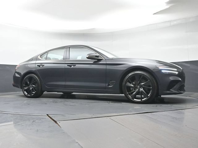 Used 2023 Genesis G70 2.0T w/ Sport Prestige Package RWD image 37