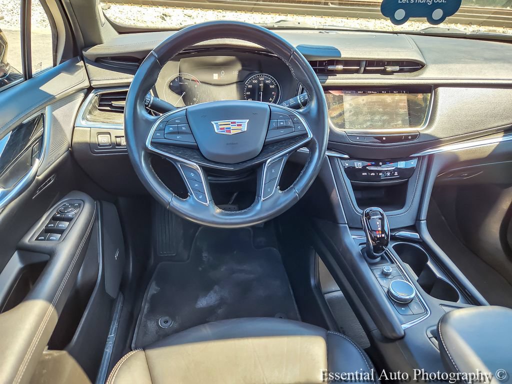 Certified 2021 Cadillac XT5 Premium Luxury AWD/4WD image 11
