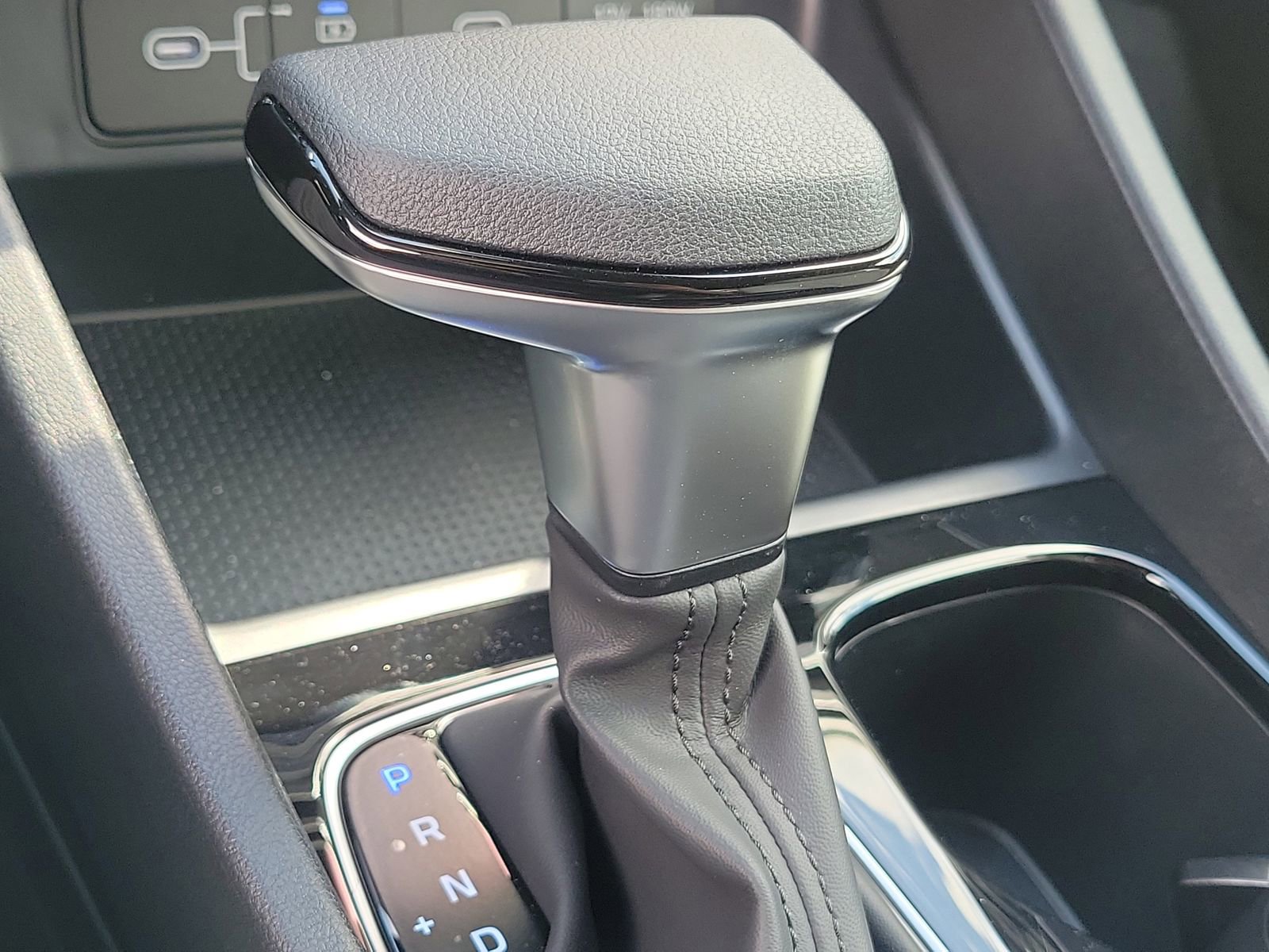 New 2026 Hyundai Santa Cruz SEL FWD image 15