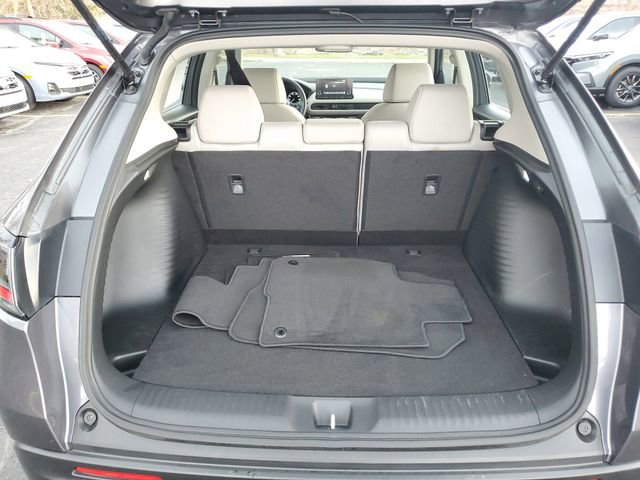 Used 2023 Honda HR-V LX image 7