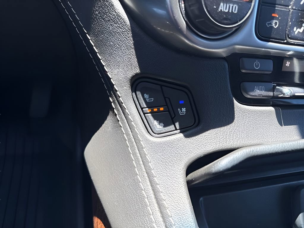 Used 2019 Chevrolet Tahoe Premier RWD image 19