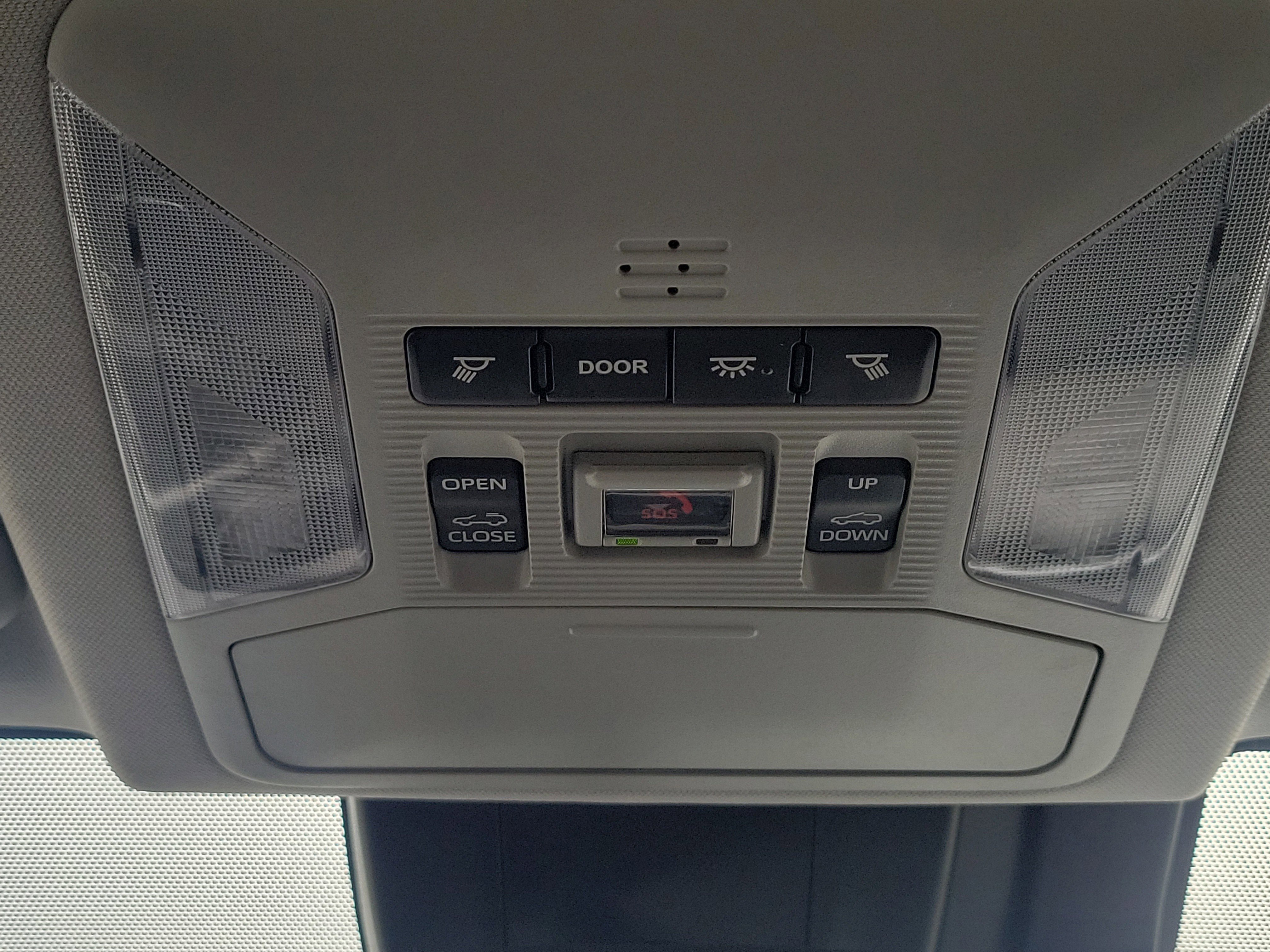 Used 2021 Toyota RAV4 XLE w/ Convenience Package image 37