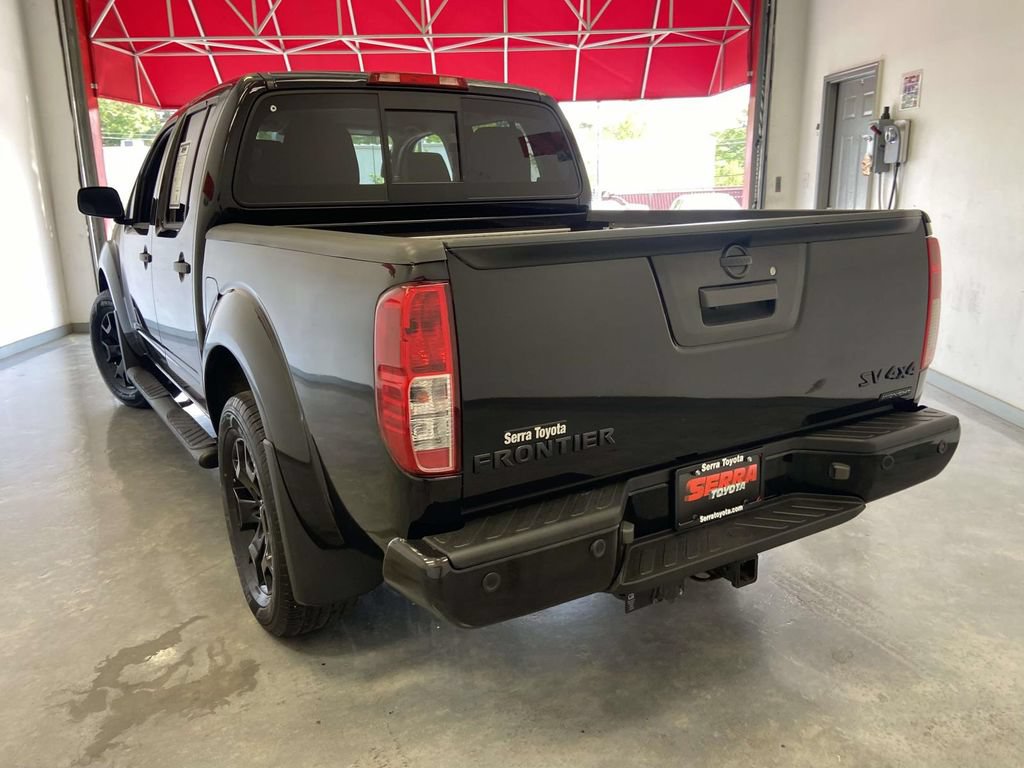 Used 2021 Nissan Frontier SV w/ Midnight Edition Floor Mats AWD/4WD image 5
