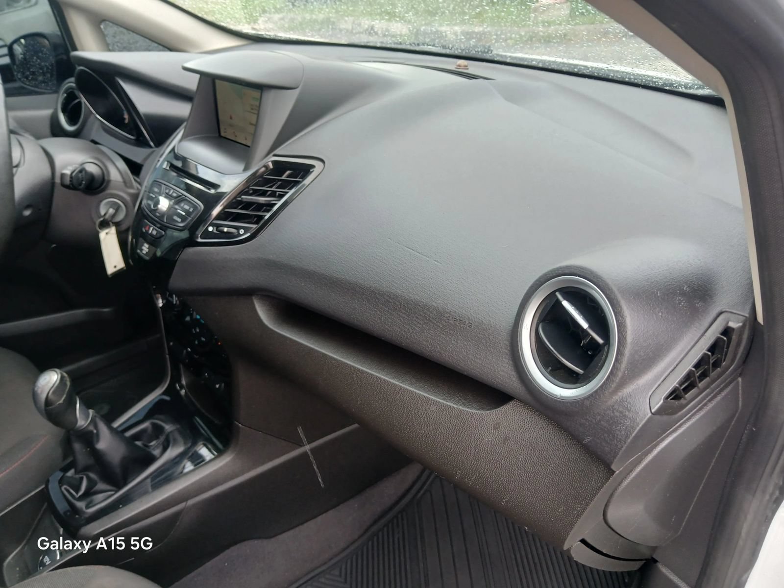 Used 2019 Ford Fiesta ST-Line w/ ST Line Cold Weather Package FWD image 17