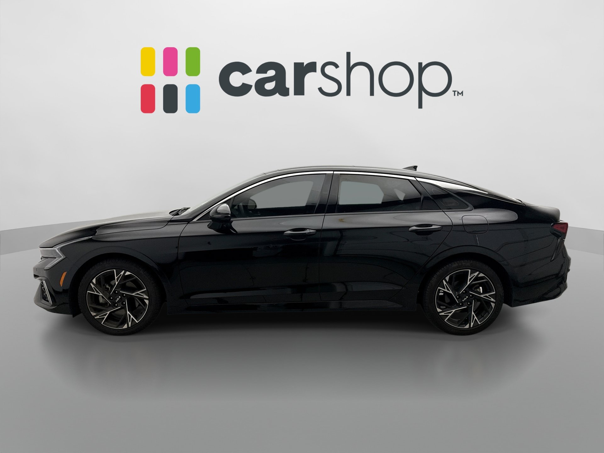 Used 2025 Kia K5 GT-Line w/ GT-Line Premium Package FWD image 2