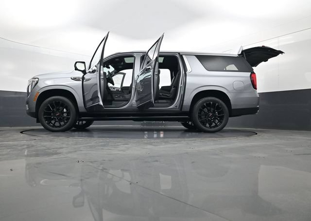 New 2026 GMC Yukon XL Denali w/ Sun & Power Step Package AWD/4WD image 35