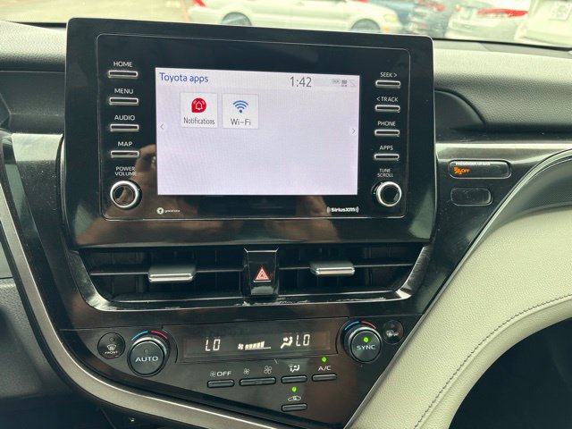 Used 2023 Toyota Camry SE FWD image 17