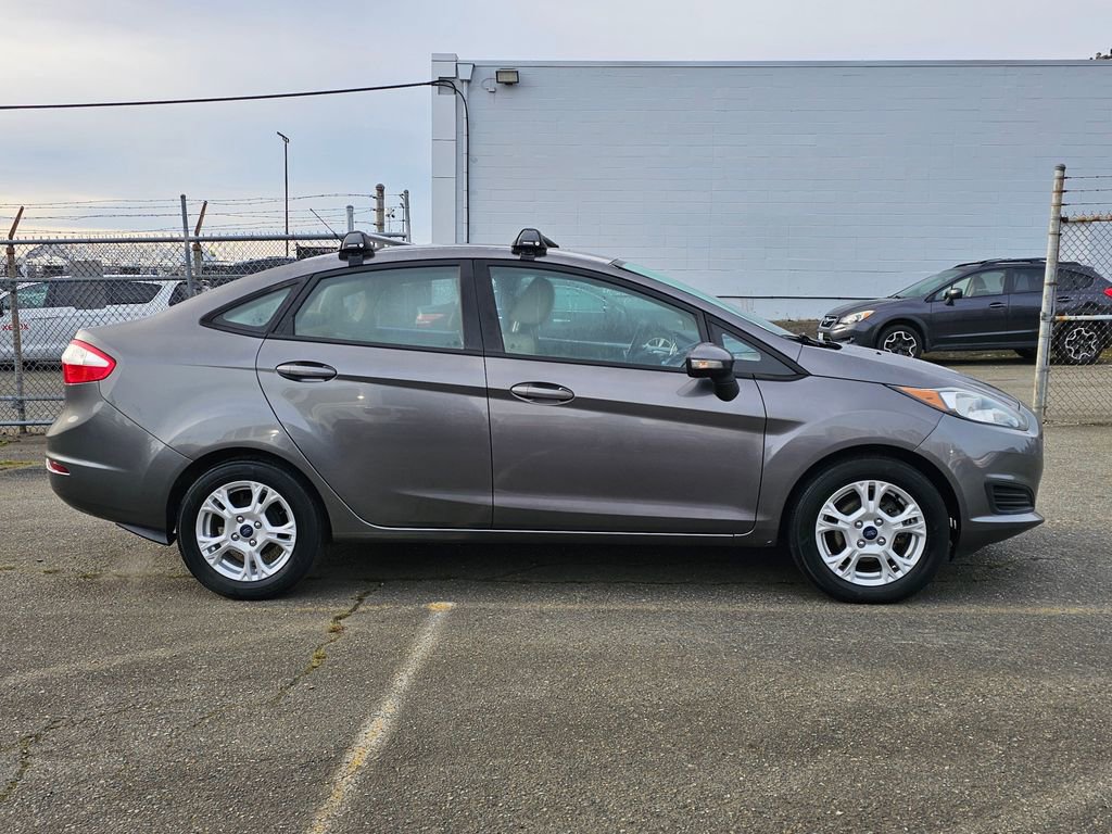 Used 2014 Ford Fiesta SE w/ Comfort Package image 8