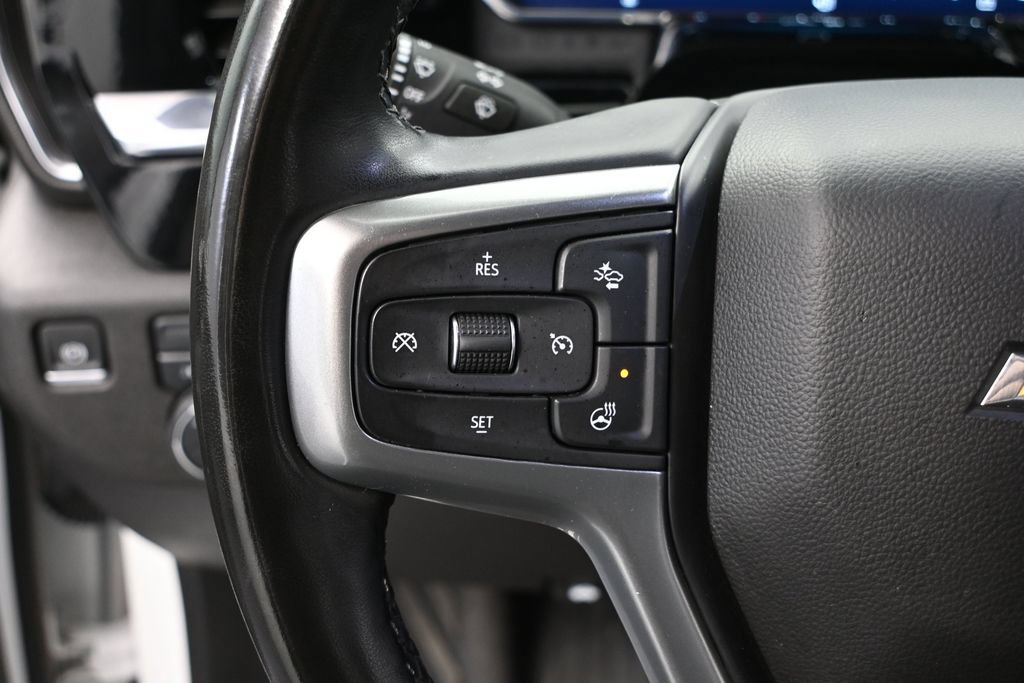 Used 2025 Chevrolet Silverado 2500 LT AWD/4WD image 21
