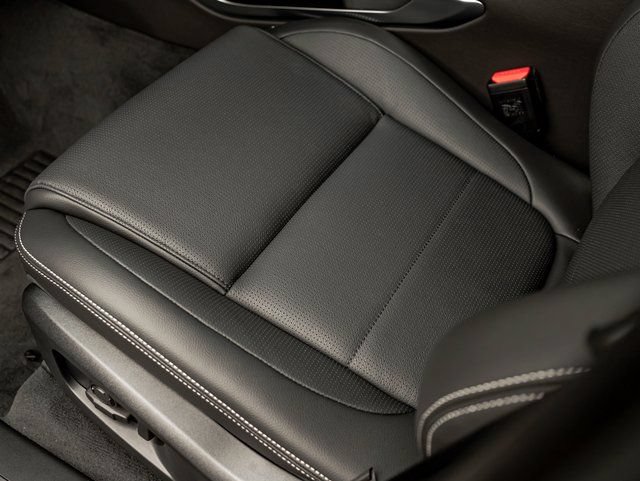 New 2026 Jaguar F-PACE R-Dynamic S AWD/4WD image 15