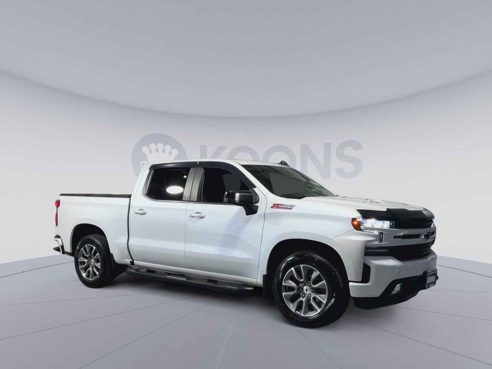 Used 2021 Chevrolet Silverado 1500 RST AWD/4WD image 2