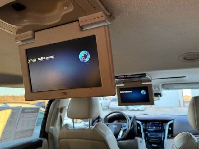 Used 2016 Cadillac Escalade ESV Luxury image 9