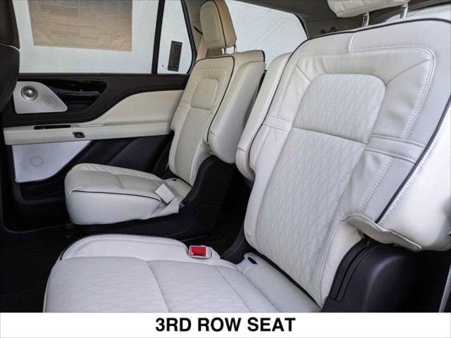 New 2023 Lincoln Aviator Black Label w/ Dynamic Handling Package image 12