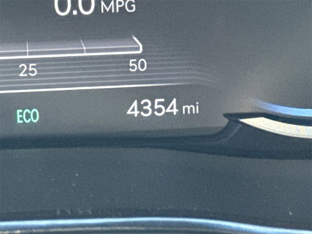 Used 2024 Genesis GV70 3.5T Sport w/ Sport Advanced Package image 27