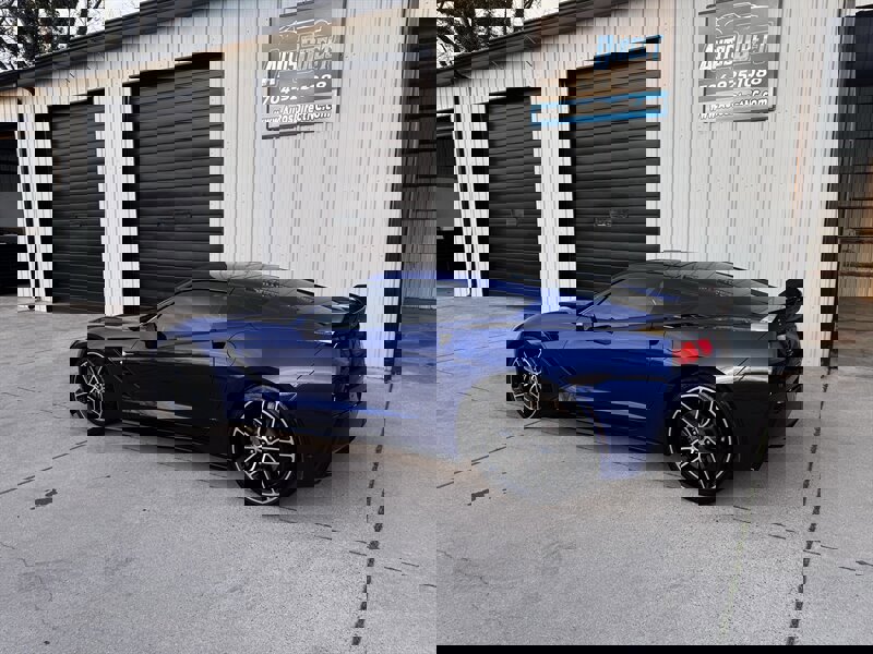 Used 2017 Chevrolet Corvette Stingray Coupe w/ 1LT image 10