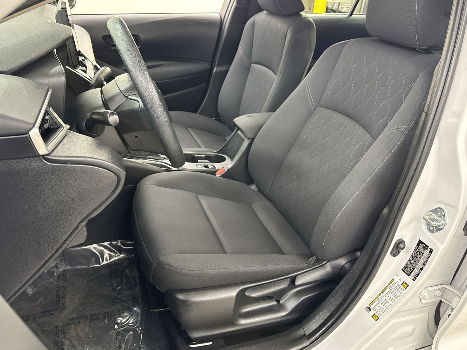 Used 2023 Toyota Corolla LE image 16