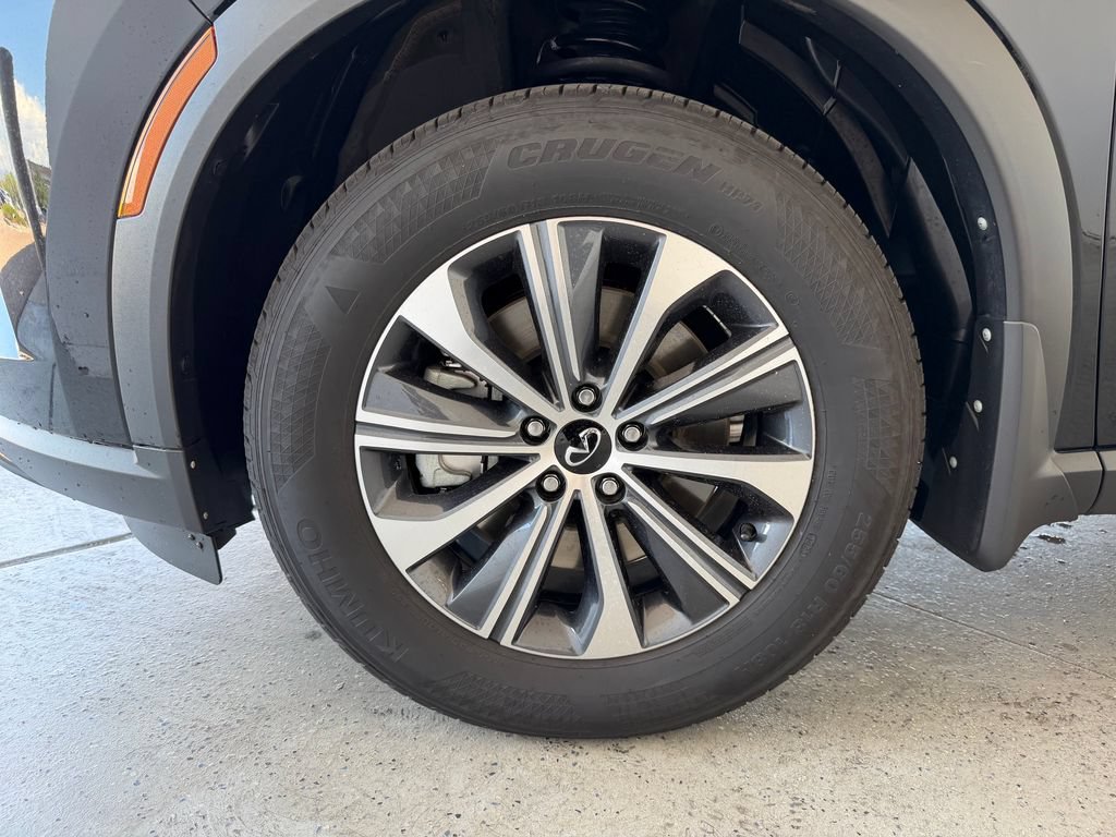 Certified 2025 INFINITI QX60 Pure w/ Cargo Package AWD/4WD image 15