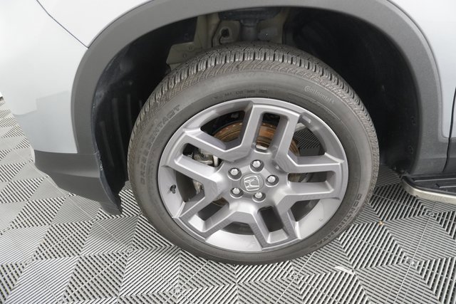 Used 2023 Honda Passport EX-L image 17