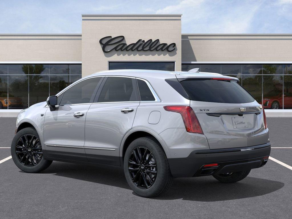 New 2026 Cadillac XT5 Premium Luxury w/ LPO, ONYX Package FWD image 3