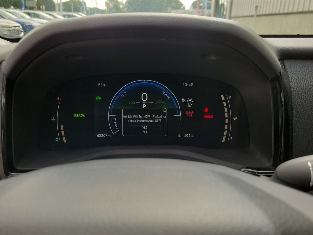Used 2025 Toyota Camry LE FWD image 31