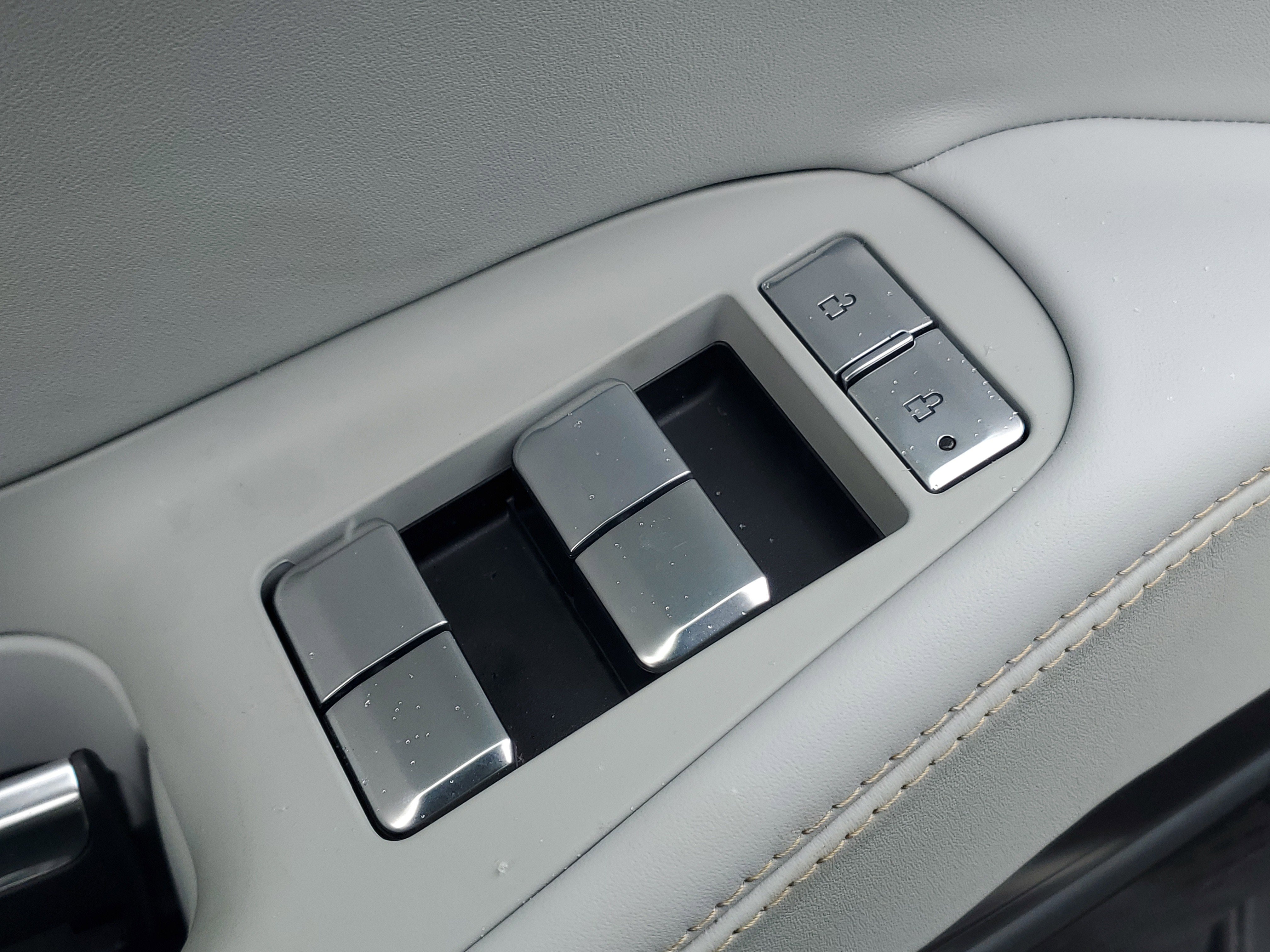 New 2026 Lincoln Navigator L Black Label image 10