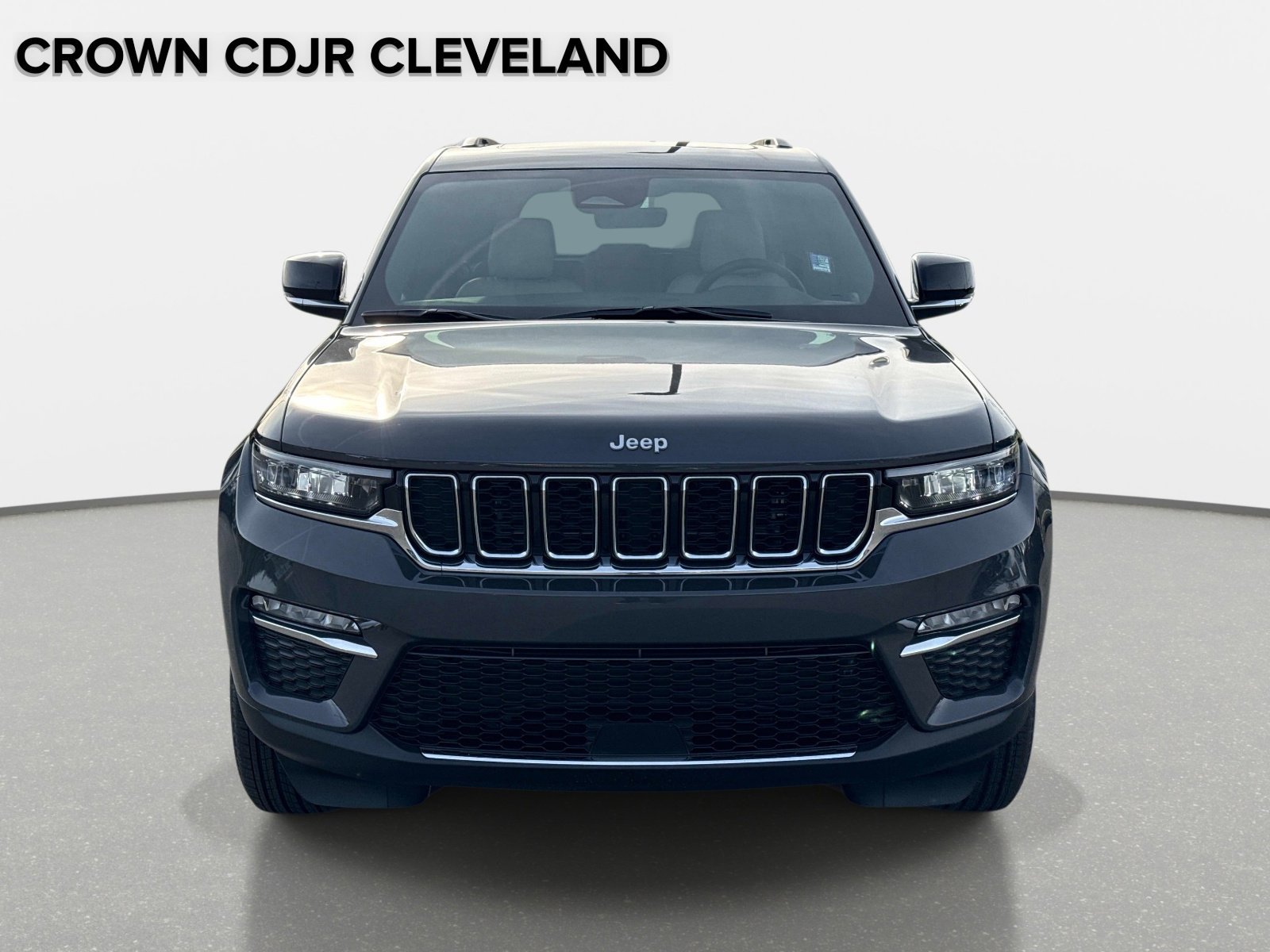 New 2025 Jeep Grand Cherokee Limited AWD/4WD image 9