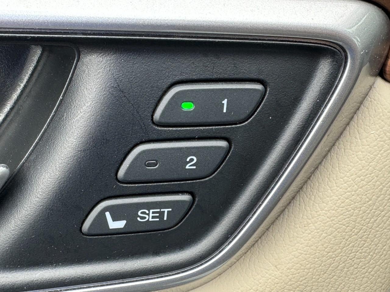 Used 2021 Honda CR-V EX-L image 19