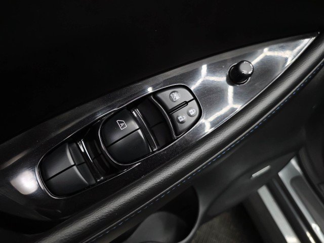 Used 2020 Nissan Leaf SL Plus FWD image 29