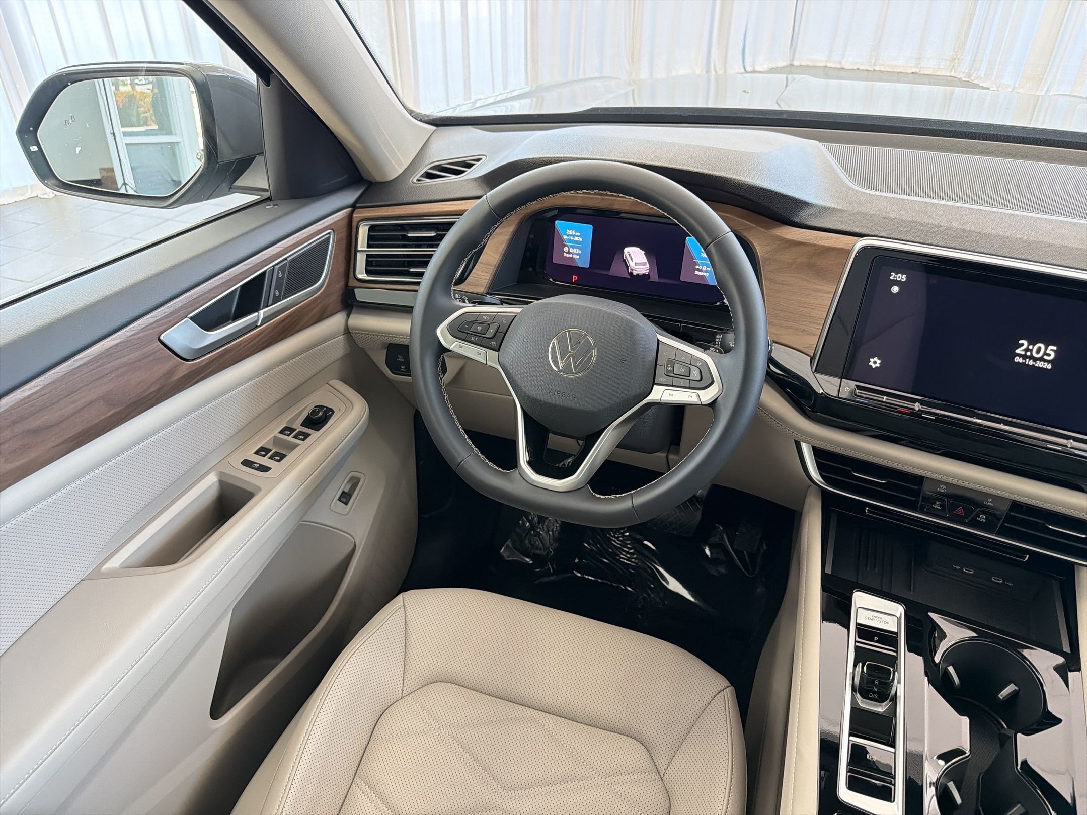 New 2026 Volkswagen Atlas SE FWD image 27