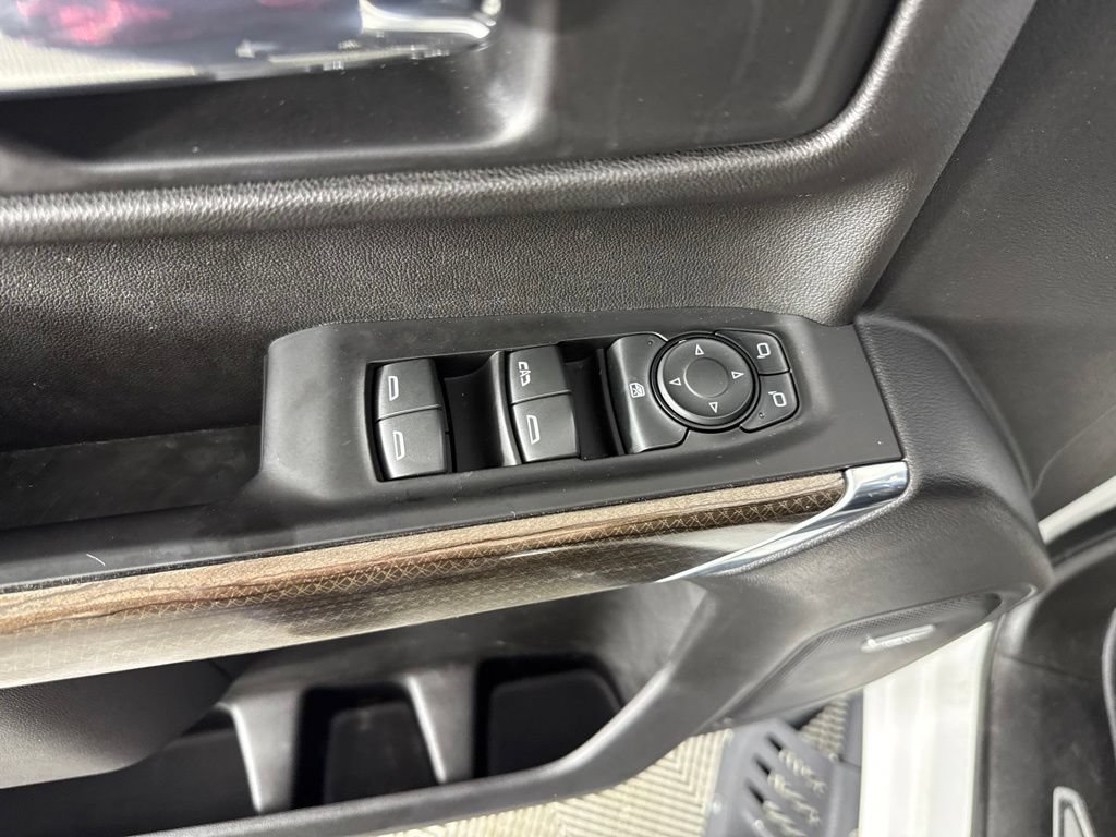 Used 2021 Chevrolet Silverado 1500 LT Trail Boss w/ Convenience Package II AWD/4WD image 12