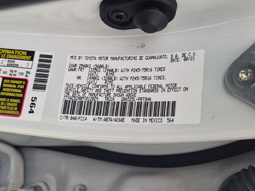 Used 2021 Toyota Tacoma SR5 RWD image 38