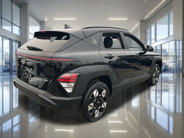 Certified 2024 Hyundai Kona SEL AWD/4WD image 6
