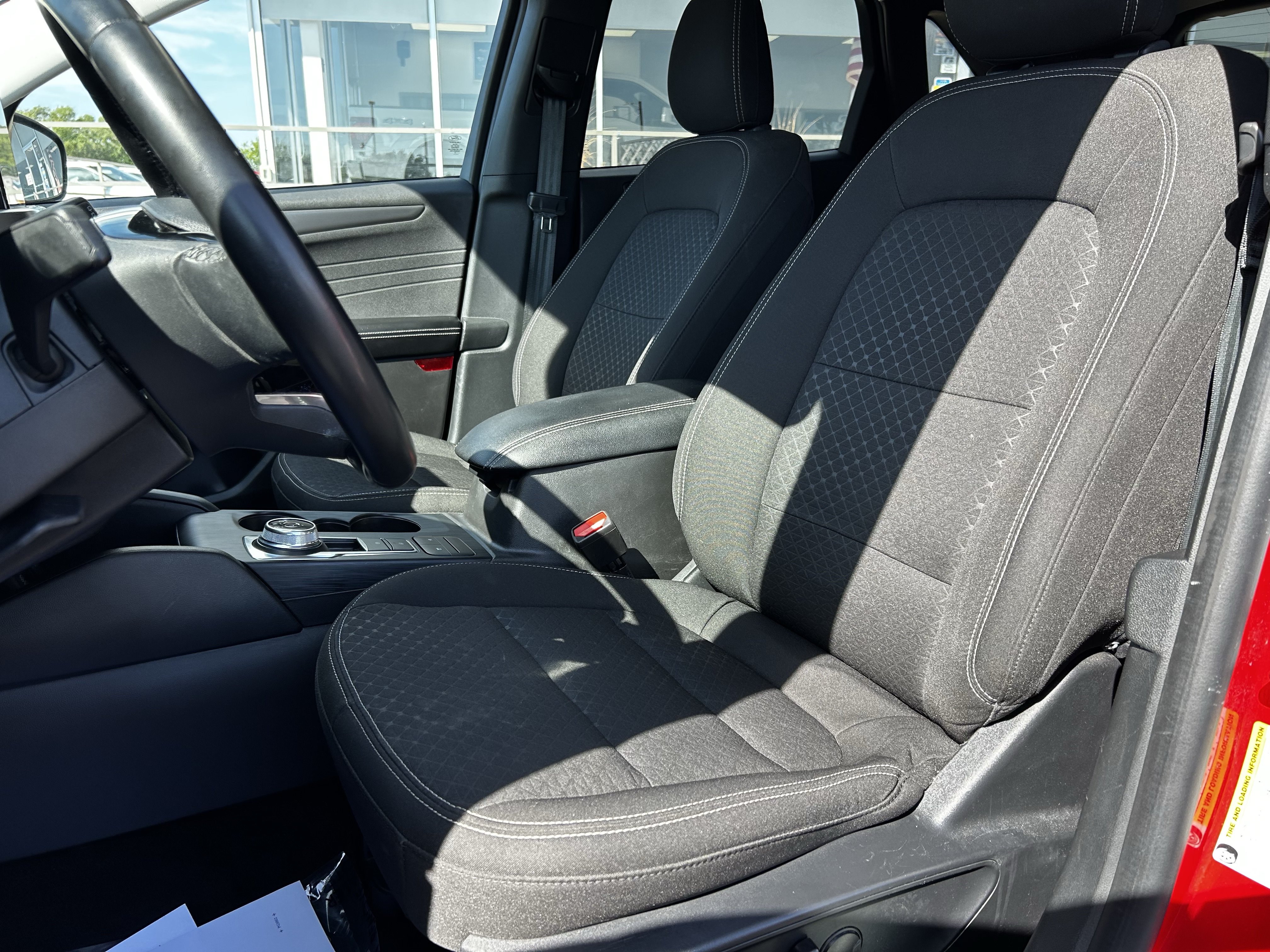 Used 2024 Ford Escape Active AWD/4WD image 20