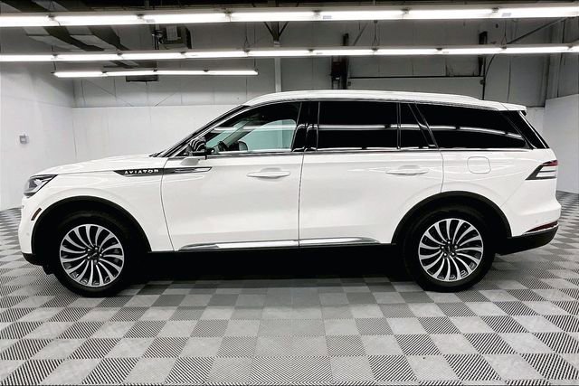 Used 2023 Lincoln Aviator Reserve w/ Elements Package Plus AWD/4WD image 13