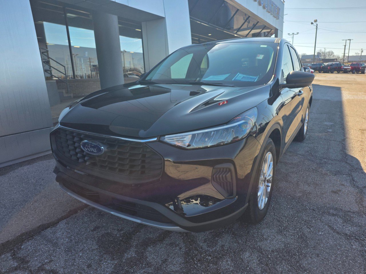 Used 2024 Ford Escape Active w/ Tech Pack #1 image 2