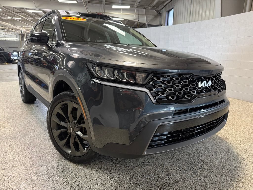 Used 2023 Kia Sorento X-Line EX AWD/4WD image 1