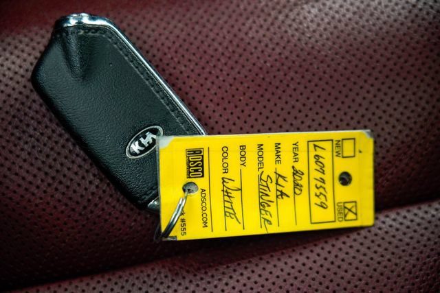 Used 2020 Kia Stinger GT1 RWD image 35