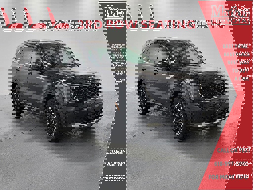 Used 2024 Kia Sorento S image 1