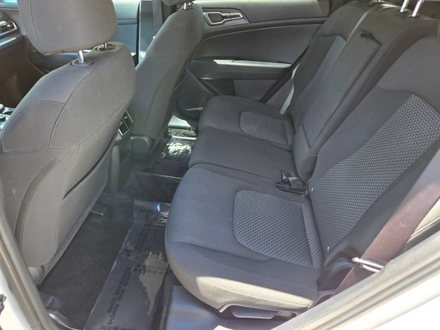 Used 2025 Kia Sportage LX FWD image 14